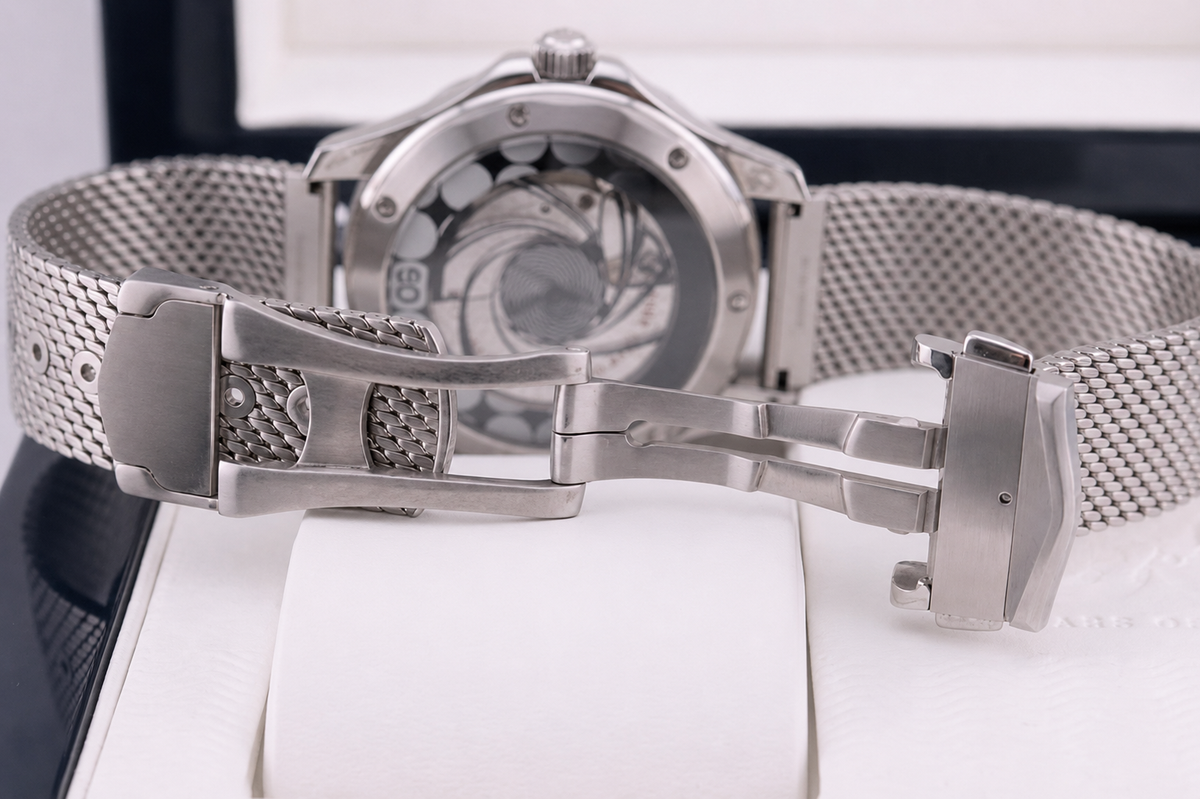 MIDNIGHT AGENT — Blue Steel Diver 300M 42mm