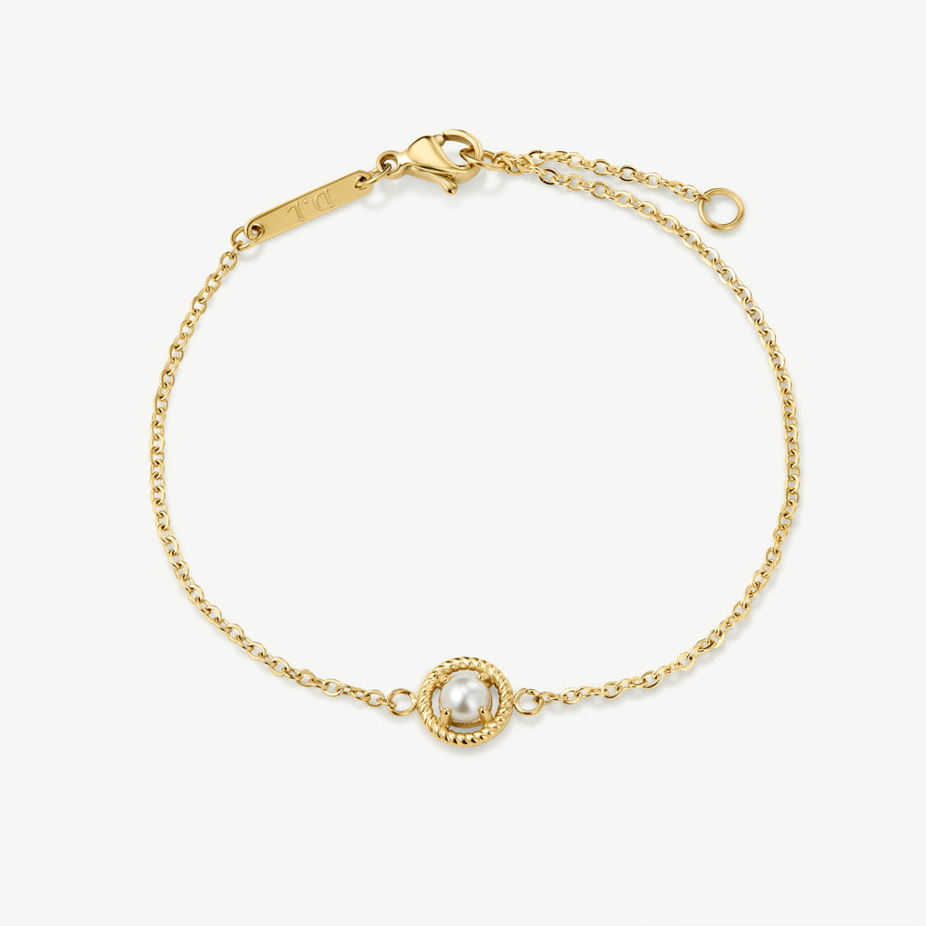 Vintage Pearl Bracelet